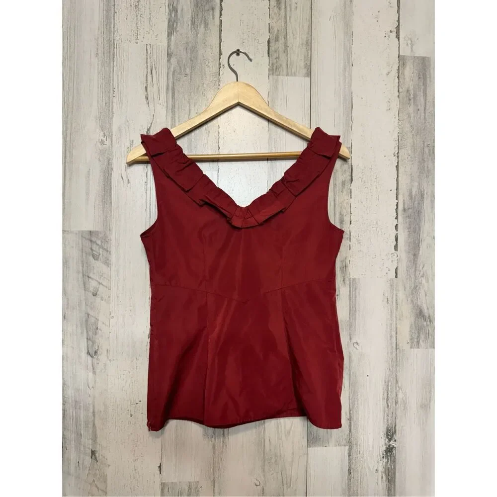 Ann Taylor Red Ruffle V Neck Sleeveless Blouse Top Career Work Office Size 2